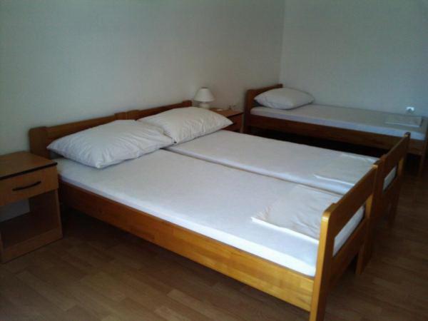Apartments Keti Pag Town Exterior foto
